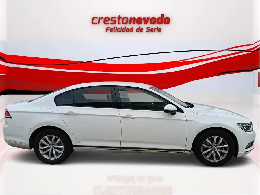 Usado VW Passat Edition 125 CV (91 kW) 2017 Berlina