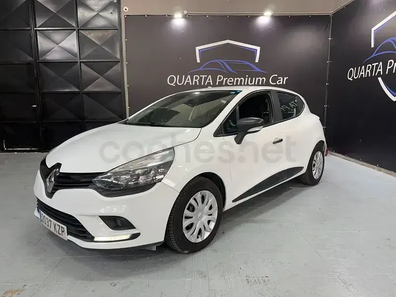 Usado Renault Clio IV Business 75 CV (55 kW) 2019 Blanco Berlina