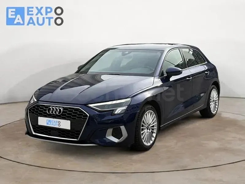 Usado Audi A3 Premium 116 CV (85 kW) 2021 Azul Berlina