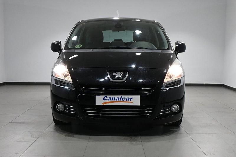 Usado Peugeot 5008 Active 150 CV (110 kW) 2012 Negro Monovolumen