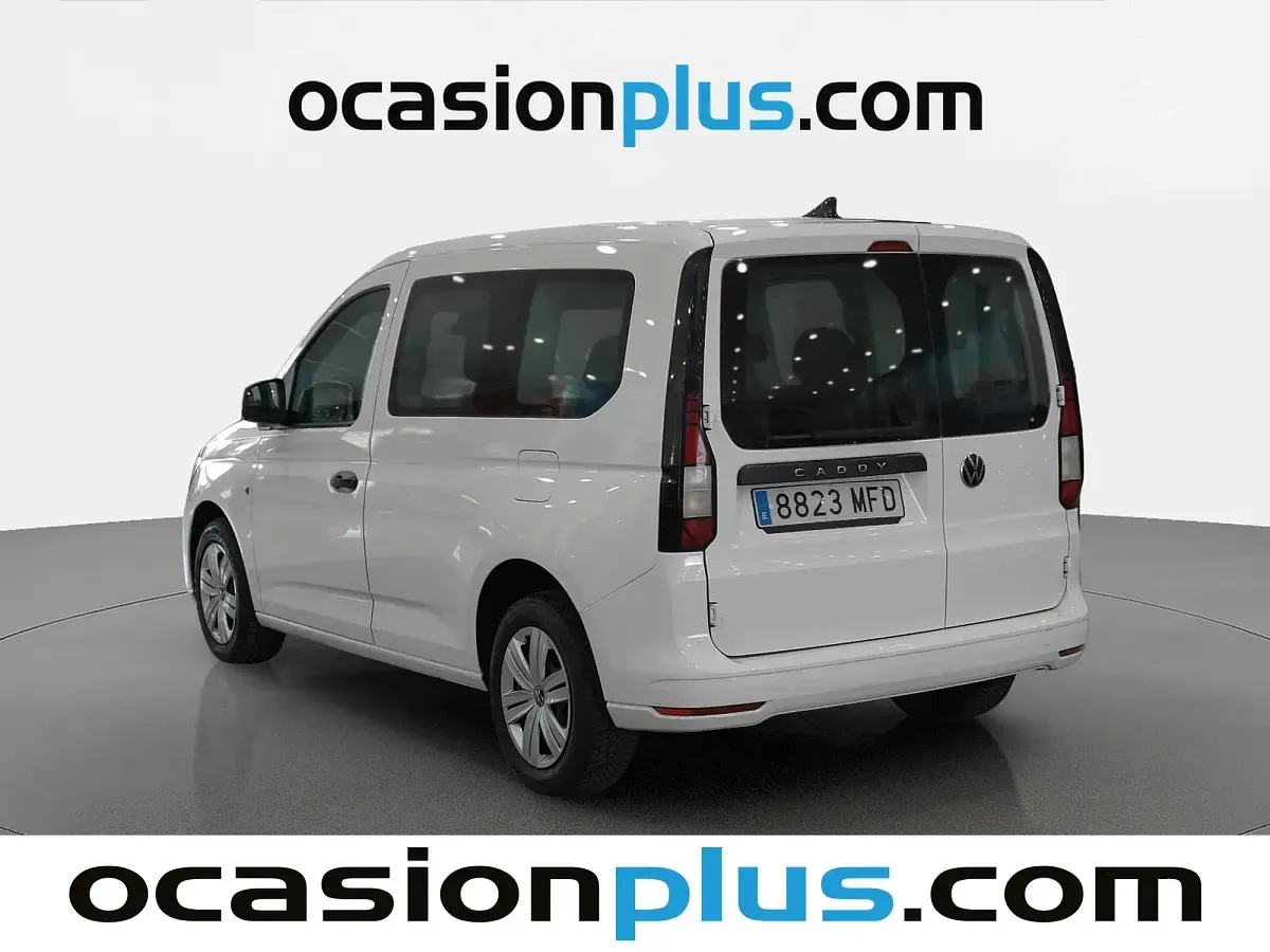Usado VW Caddy 102 CV (75 kW) 2023 Blanco Monovolumen