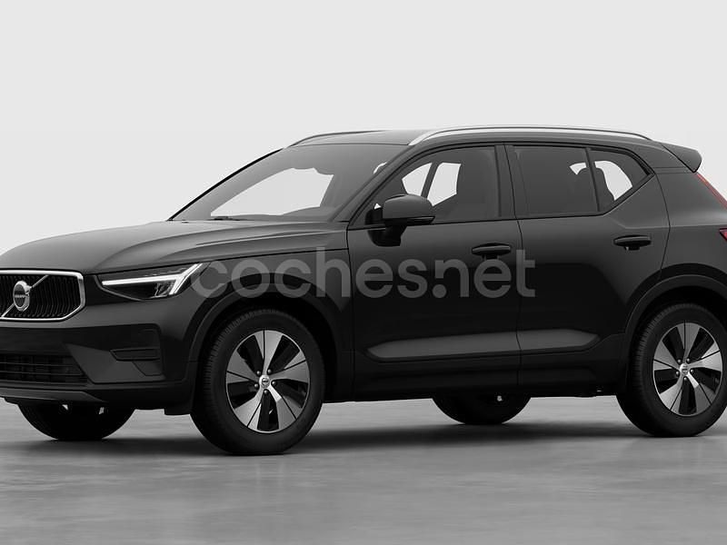 Negro Nuevo 2025 Volvo XC40 Core SUV | 38.500 € (Precio justo) - Imagen 1/3