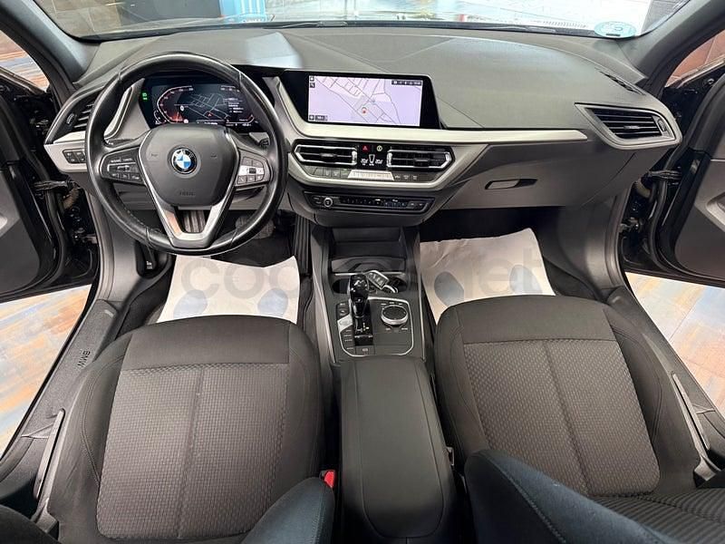 Usado BMW 118 150 CV (110 kW) 2022 Negro Utilitario