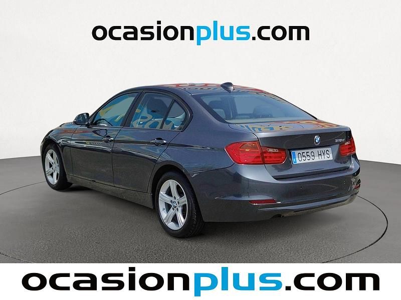 Używany BMW 318 143 KM (105 kW) 2014 Szary Sedan/Limuzyna