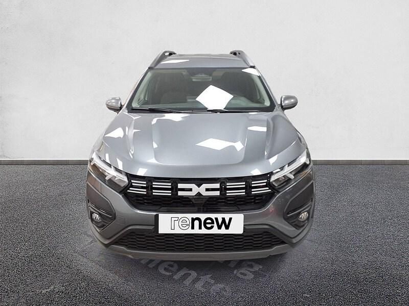 Käytetty Dacia Jogger Expression 110 HP (80 kW) 2025 Harmaa Tila-auto