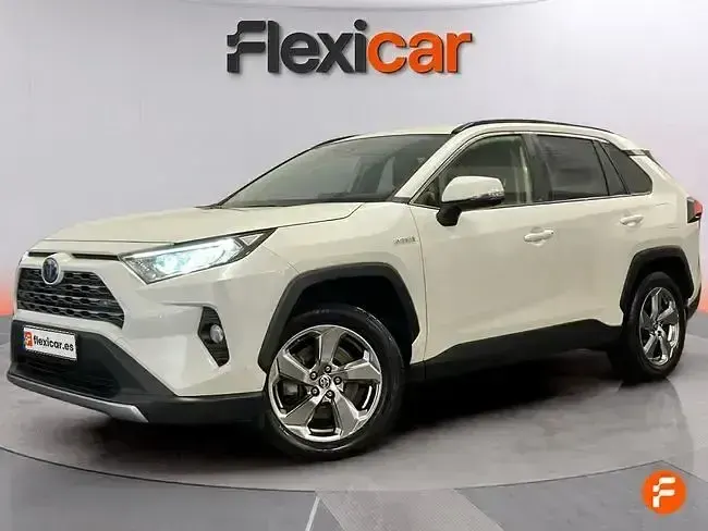 Używany Toyota RAV4 Hybrid Advance 218 KM (160 kW) 2021 Biały SUV