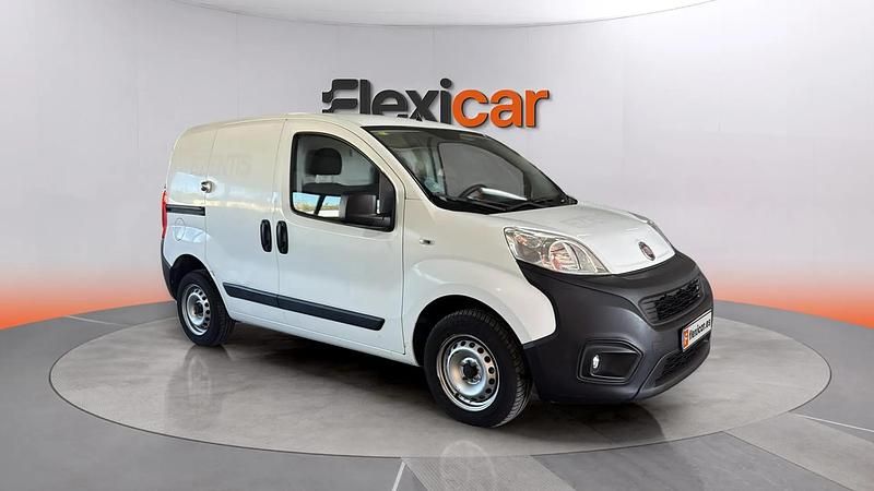 Usado Fiat Fiorino 80 CV (58 kW) 2019 Blanco Monovolumen