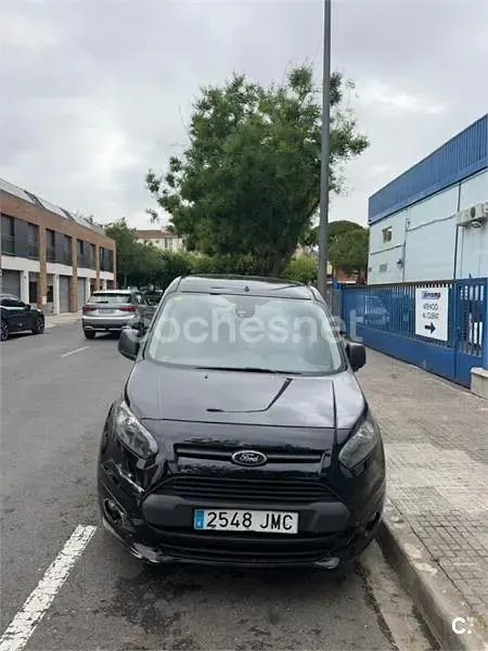 Usado Ford Tourneo Connect Trend 120 CV (88 kW) 2016 Negro Monovolumen