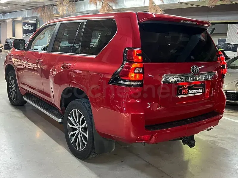 Usado Toyota Land Cruiser Limited 177 CV (130 kW) 2018 Rojo SUV