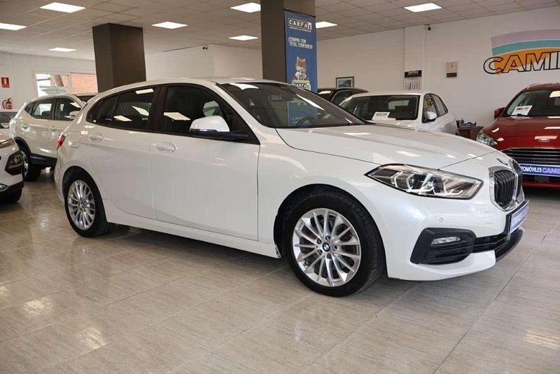 Blanco Usado 2021 BMW 118 Utilitario | 21.500 € (Super precio) - Imagen 1/4