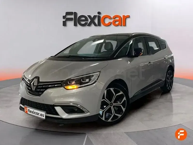 Usado Renault Grand Scénic Zen 140 CV (102 kW) 2021 Gris / plata Monovolumen