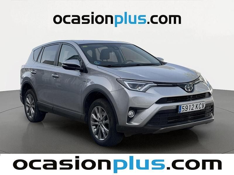 Usado Toyota RAV4 Executive 197 CV (144 kW) 2017 Gris SUV
