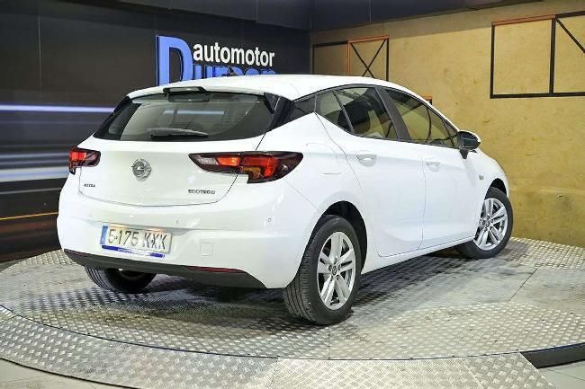 Usado Opel Astra Business 110 CV (80 kW) 2019