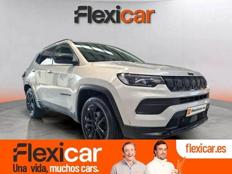 Gris Usado 2022 Jeep Compass Night Eagle SUV | 21.990 € (Precio justo) - Imagen 1/4