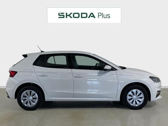 Usado Skoda Fabia 80 CV (58 kW) 2024 Blanco Utilitario