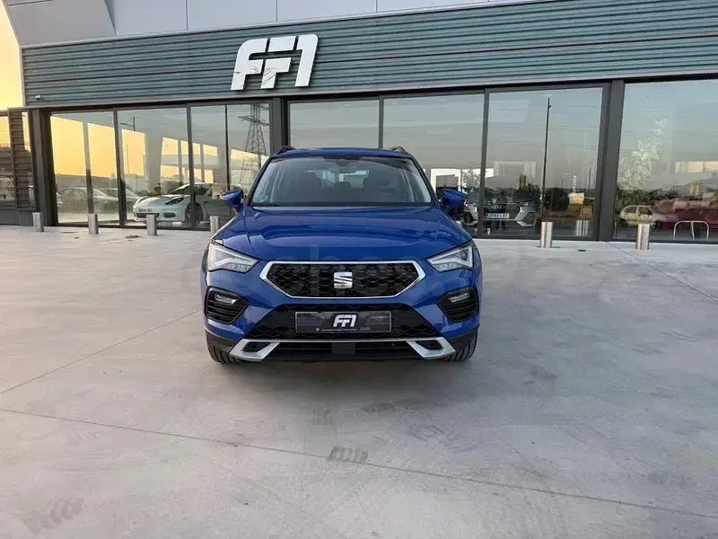 Usado Seat Ateca Style 150 CV (110 kW) 2022 Azul SUV