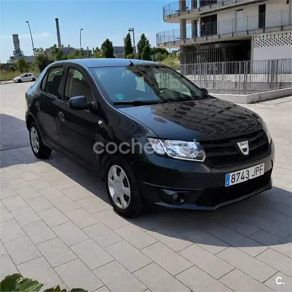 Usado Dacia Logan Ambiance 75 CV (55 kW) 2016 Negro Berlina
