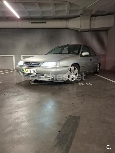 Gris / plata Usado 1999 Citroën Xantia Exclusive Berlina | 1000 € - Imagen 1/4