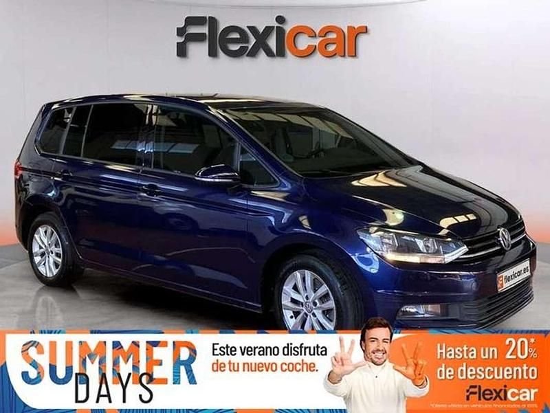 Azul Usado 2017 VW Touran Advance Monovolumen | 15.990 € (Precio justo) - Imagen 1/4