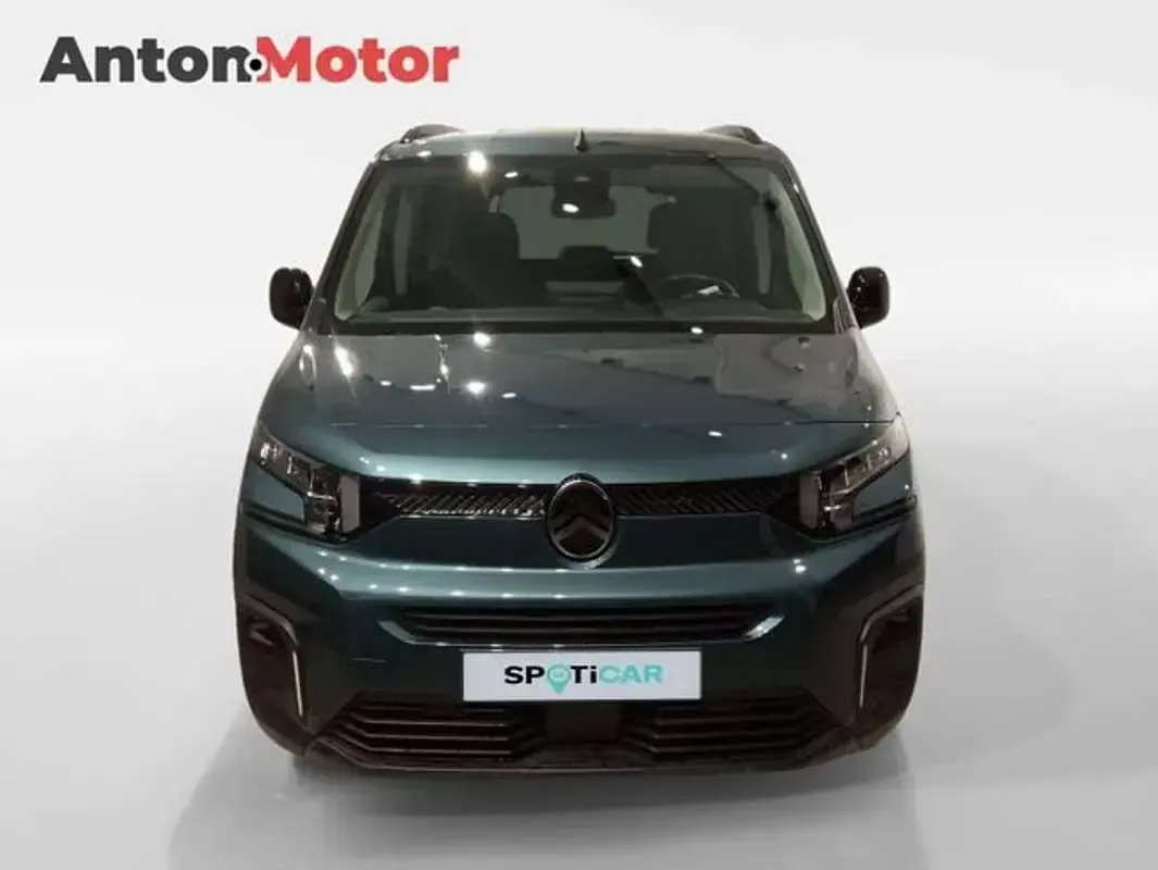 Usado Citroën Berlingo 131 CV (96 kW) 2024 Azul Monovolumen