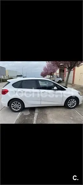 Usado BMW 216 Active Tourer 116 CV (85 kW) 2015 Blanco Monovolumen