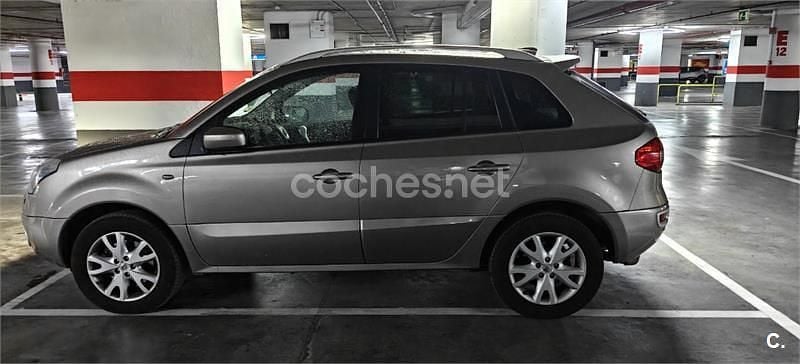 Begagnad Renault Koleos Dynamique 150 HK (110 kW) 2011 Beige SUV
