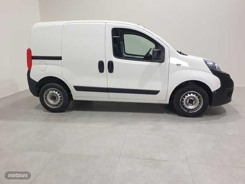 Usado Fiat Fiorino 75 CV (55 kW) 2018 Blanco Monovolumen