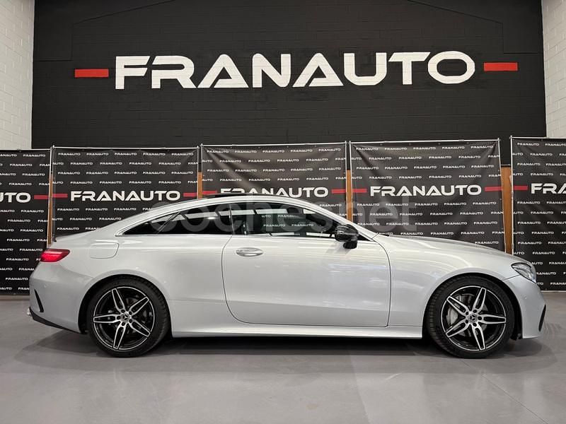 Usado Mercedes E220 194 CV (142 kW) 2018 Gris / plata Coupe