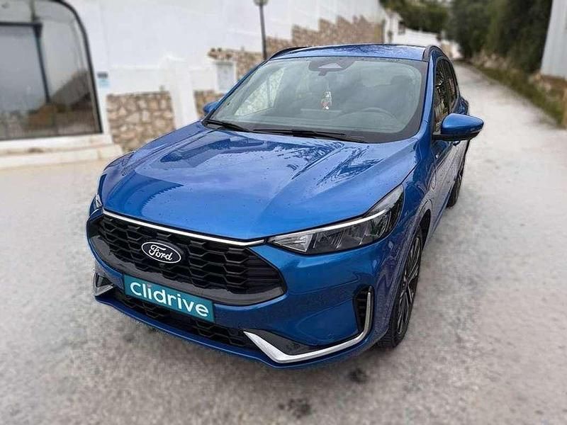 Usado Ford Kuga ST-Line 243 CV (178 kW) 2024 Azul SUV