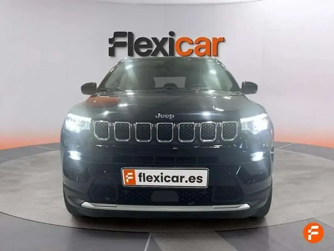 Usado Jeep Compass Limited 131 CV (96 kW) 2023 Blanco SUV