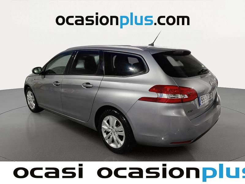 Usado Peugeot 308 Style 130 CV (95 kW) 2017 Gris Familiar