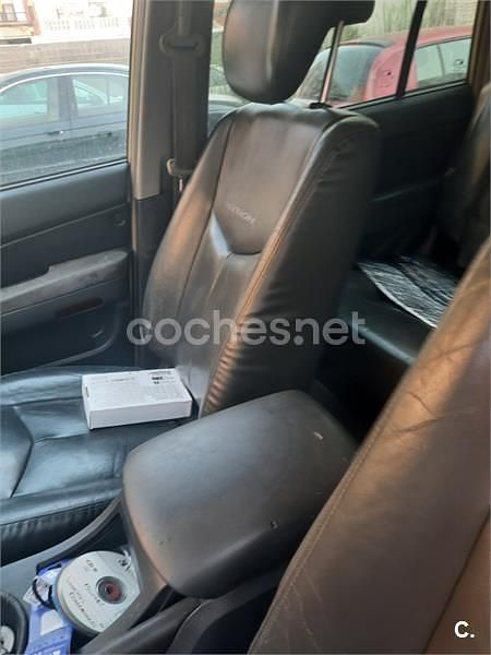 Usado SsangYong Kyron Limited 141 CV (103 kW) 2006 Beige SUV