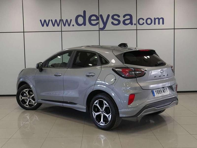 Usado Ford Puma ST-Line 125 CV (91 kW) 2024 Plateado SUV