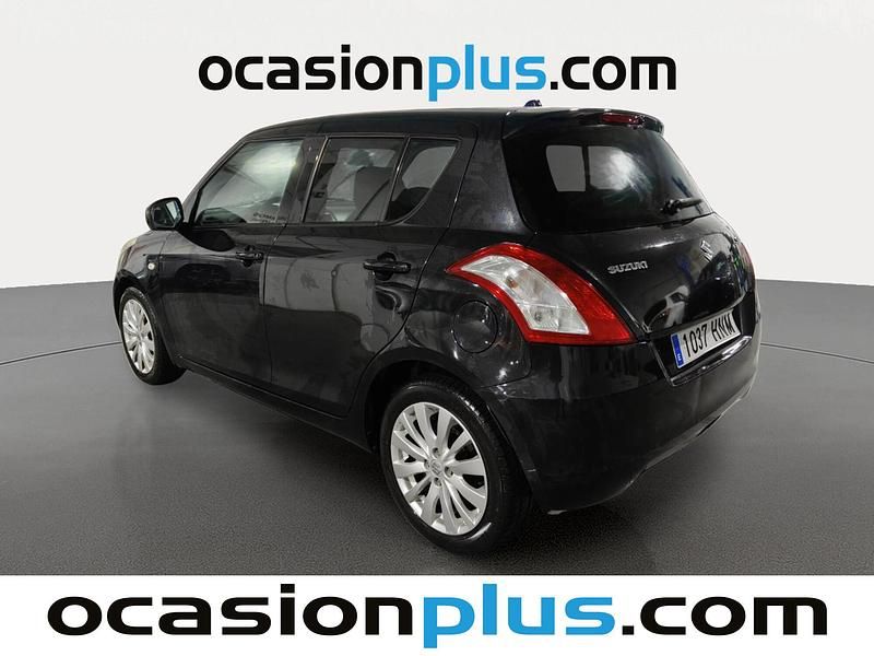 Usado Suzuki Swift GLX 95 CV (69 kW) 2013 Negro Utilitario