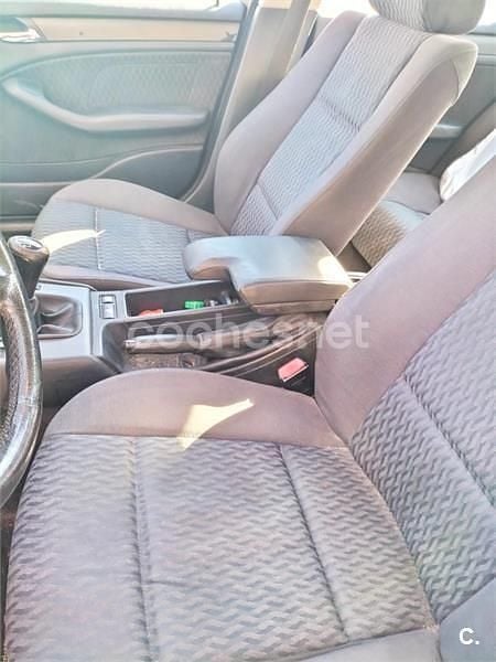 Usado BMW 316 105 CV (77 kW) 2000 Azul Berlina