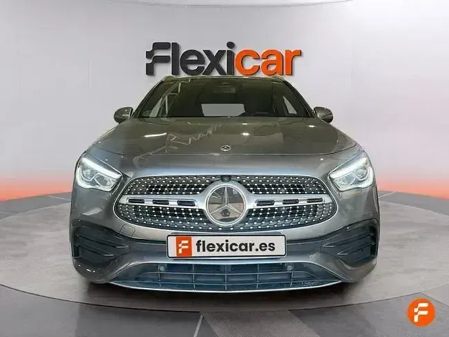 Usado Mercedes GLA200 150 CV (110 kW) 2021 Gris SUV