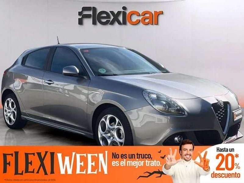 Gris Usado 2018 Alfa Romeo Giulietta Utilitario | 13.790 € (Precio justo) - Imagen 1/4