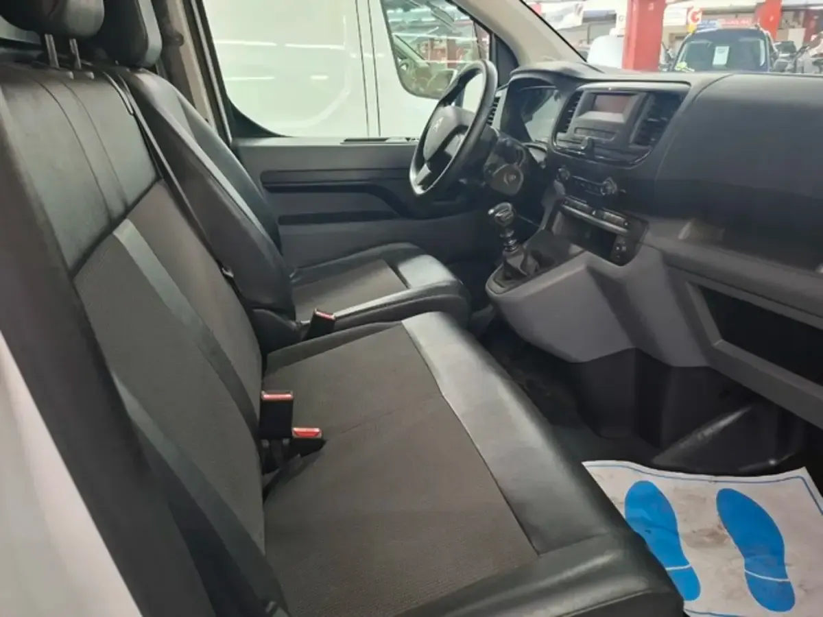Usado Citroën Jumpy 120 CV (88 kW) 2021 Blanco Monovolumen