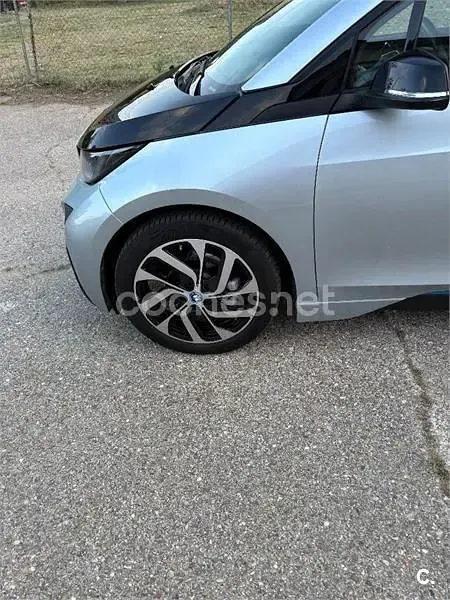 Usado BMW i3 Comfort Edition 170 CV (125 kW) 2017 Gris / plata Utilitario