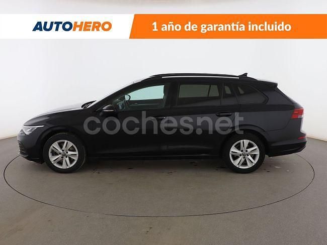Usado VW Golf VIII Life 115 CV (84 kW) 2021 Negro Familiar