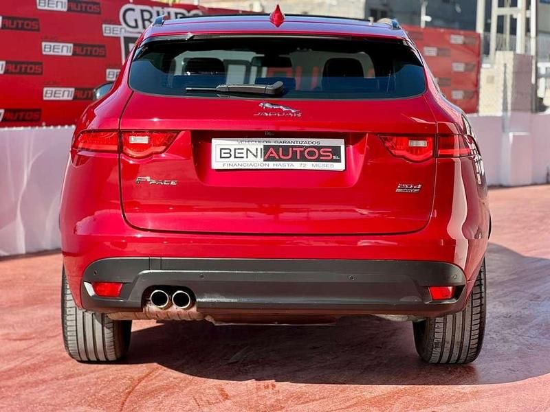 Usado Jaguar F-Pace R-Sport 180 CV (132 kW) 2017 Rojo SUV