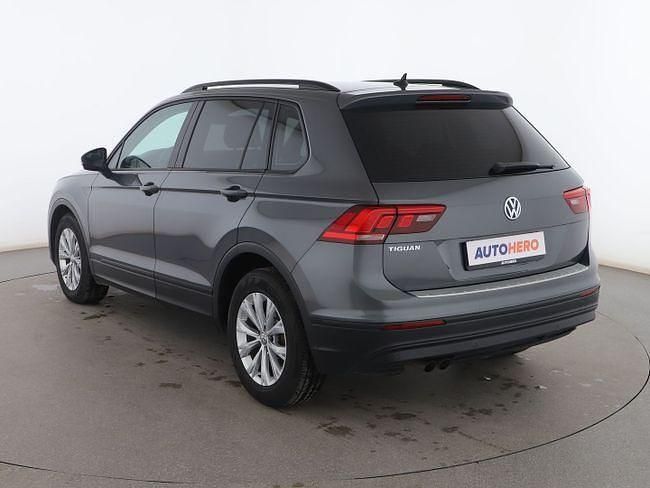 Usado VW Tiguan Edition 151 CV (111 kW) 2018 Gris SUV