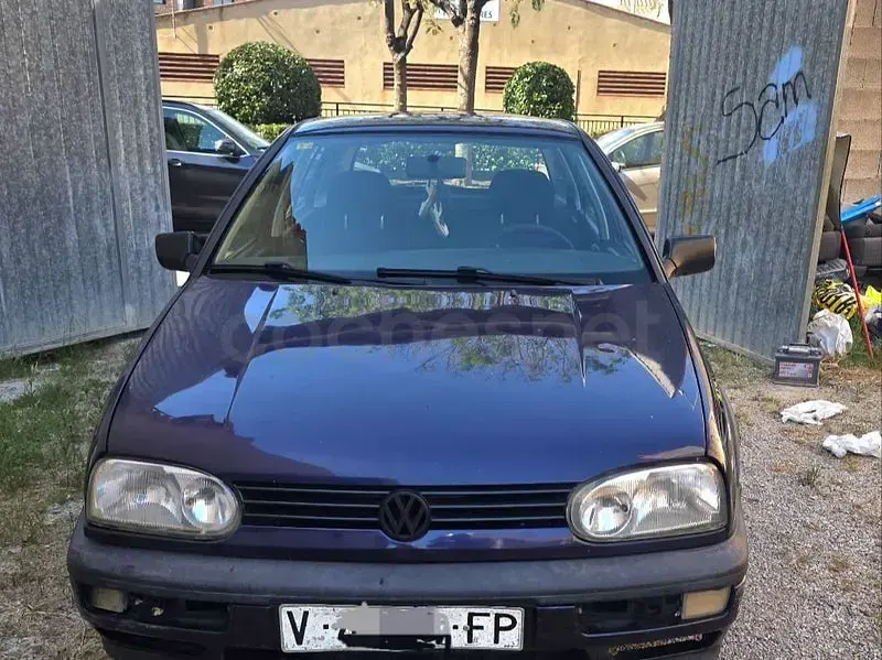 Usado VW Golf III GT 100 CV (73 kW) 1997 Azul Berlina