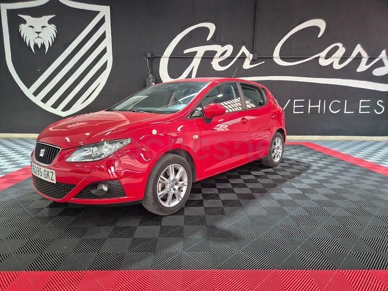 Usado Seat Ibiza Stylance 105 CV (77 kW) 2009 Rojo Berlina