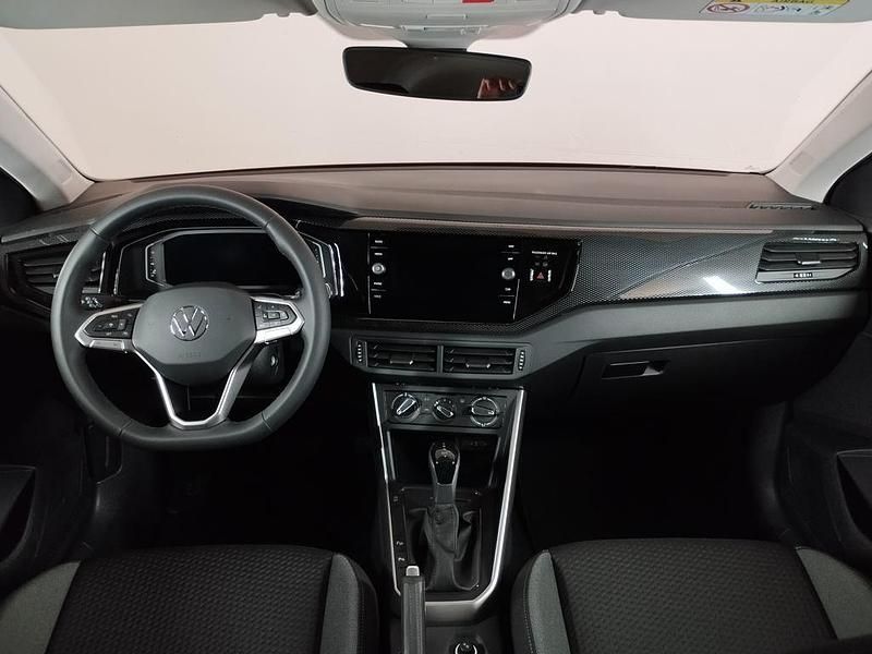 Usado VW Polo Life 95 CV (69 kW) 2023 Rojo Utilitario