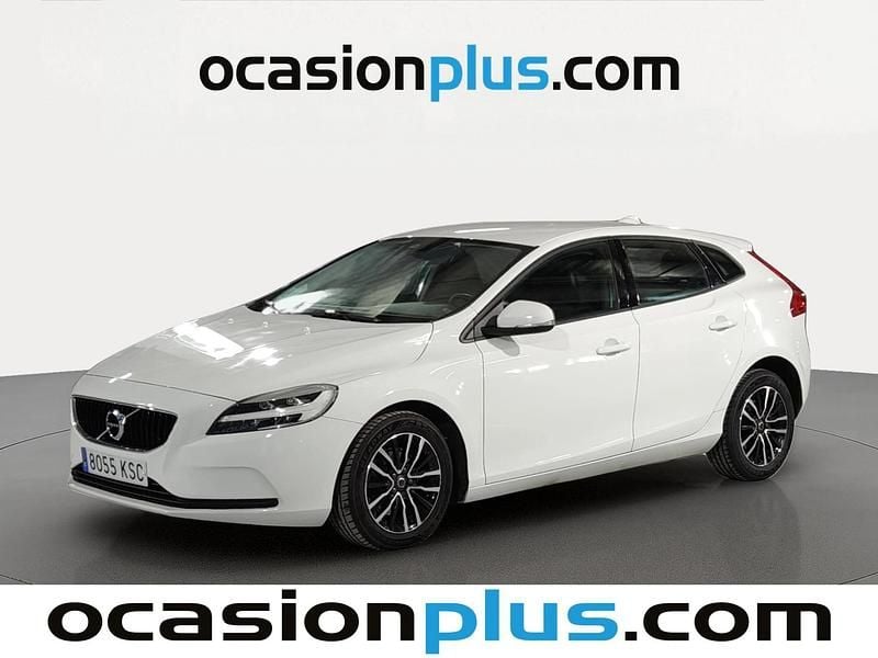 Usado Volvo V40 Momentum 122 CV (89 kW) 2018 Blanco Utilitario