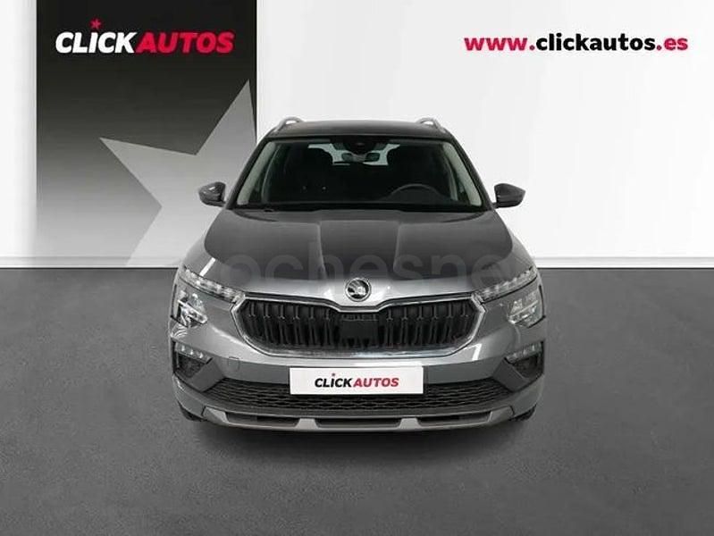 Usado Skoda Kamiq Selection 95 CV (69 kW) 2025 Gris / plata SUV