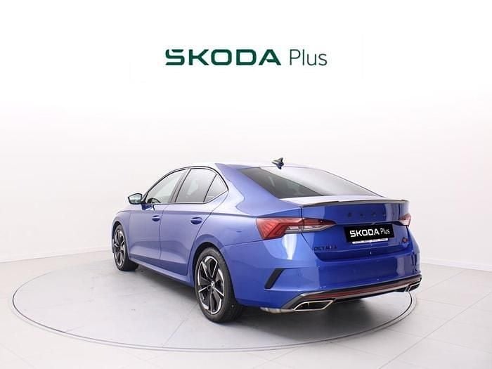Azul Usado 2021 Skoda Octavia RS | 32.900 € (Caro) - Imagen 1/4