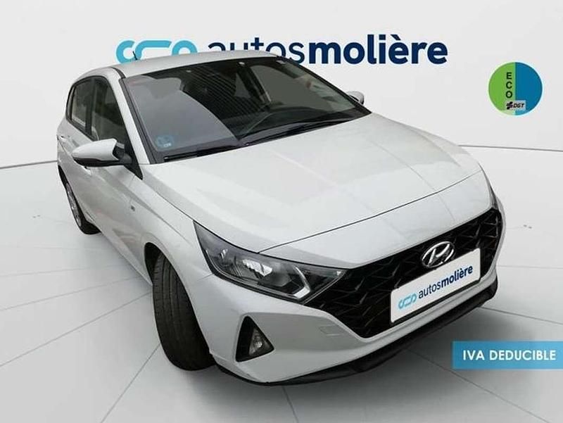 Usado Hyundai i20 101 CV (74 kW) 2021 Blanco Utilitario