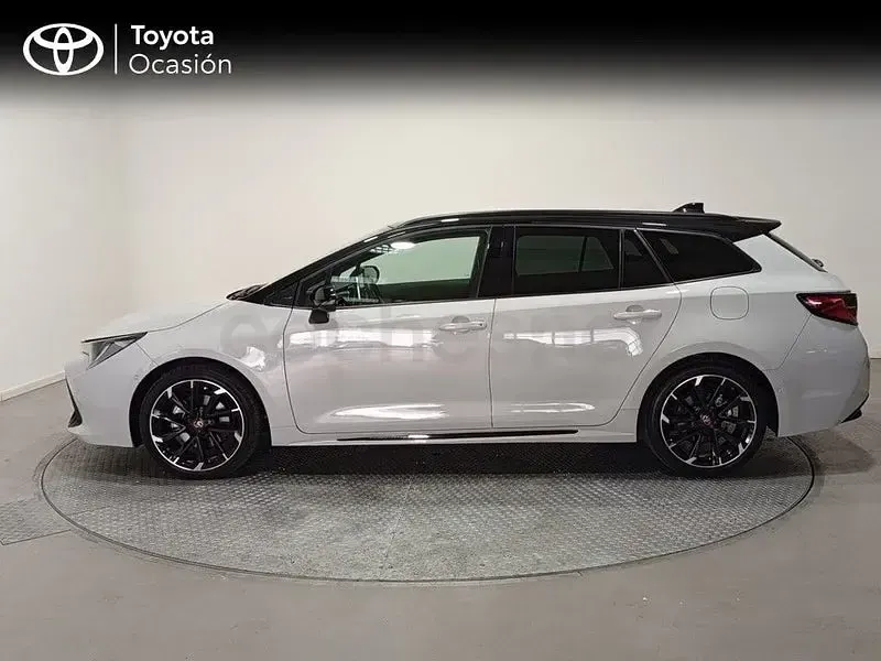 Usado Toyota Corolla Sport 180 CV (132 kW) 2022 Beige Familiar